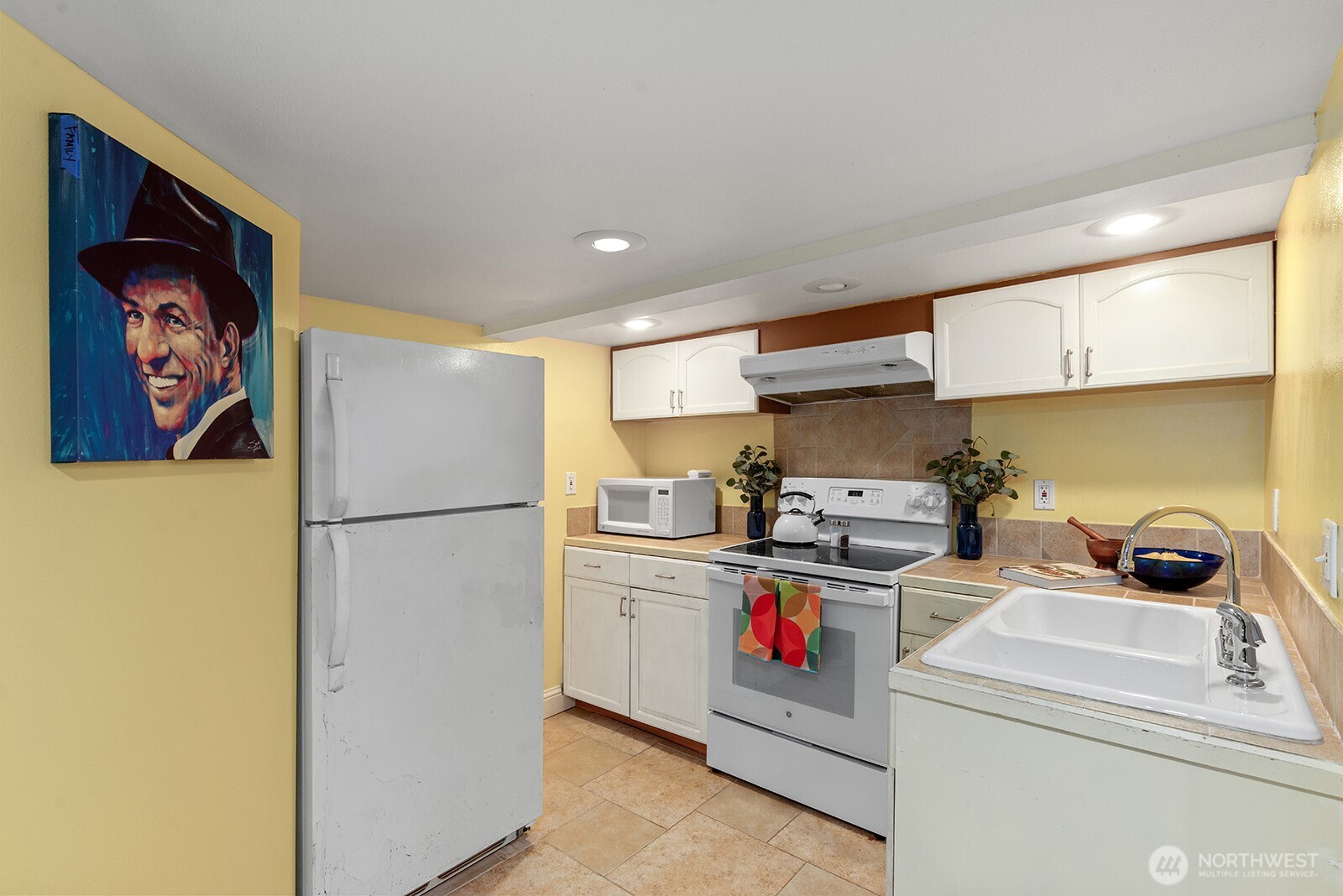 1516 Northeast 96th Street Seattle, WA 98115 - Photo 25 of 36