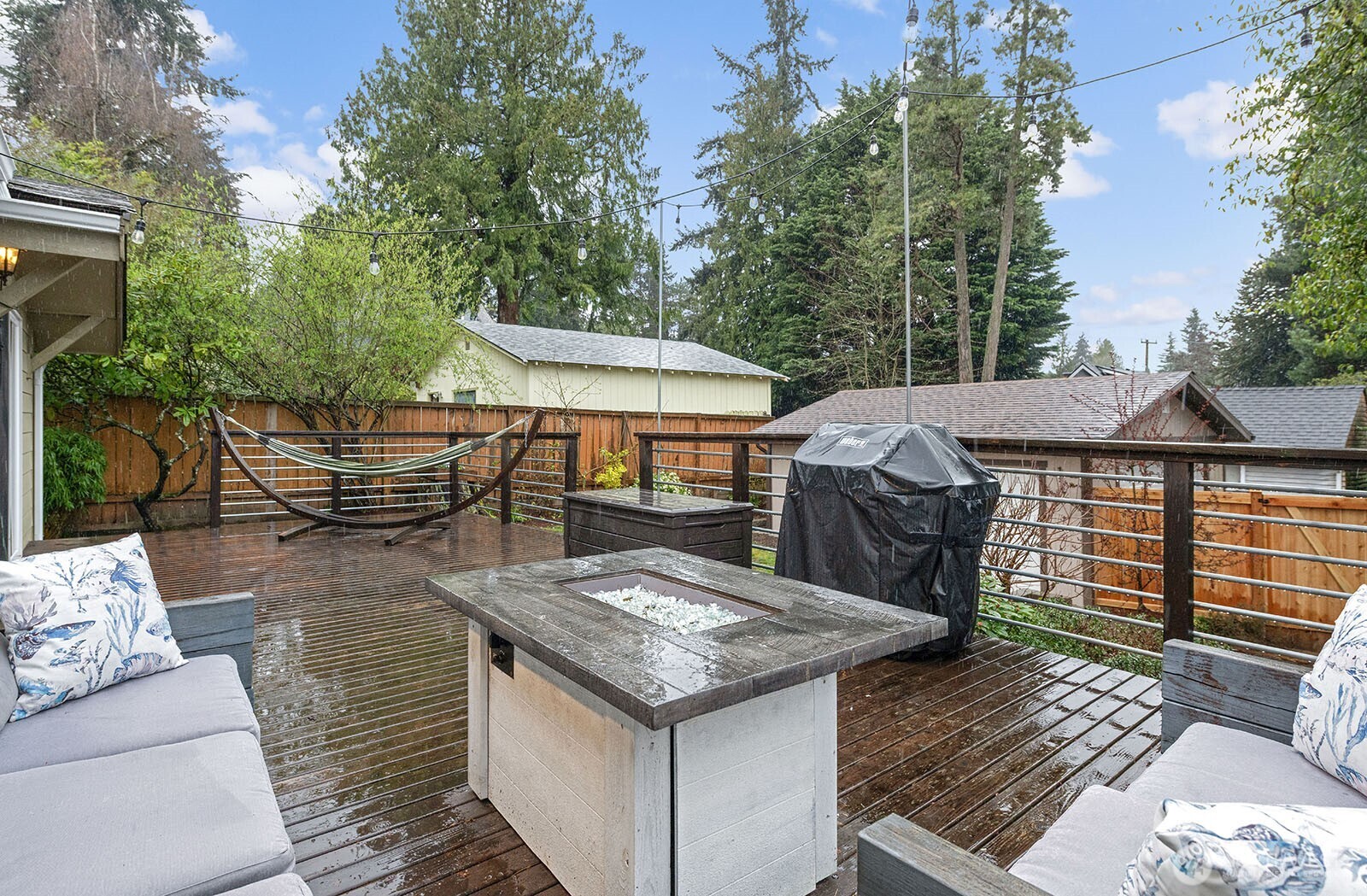 1516 Northeast 96th Street Seattle, WA 98115 - Photo 27 of 36