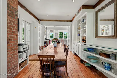 $1,595,000 | 14A W End Avenue, Old Greenwich, CT 06870