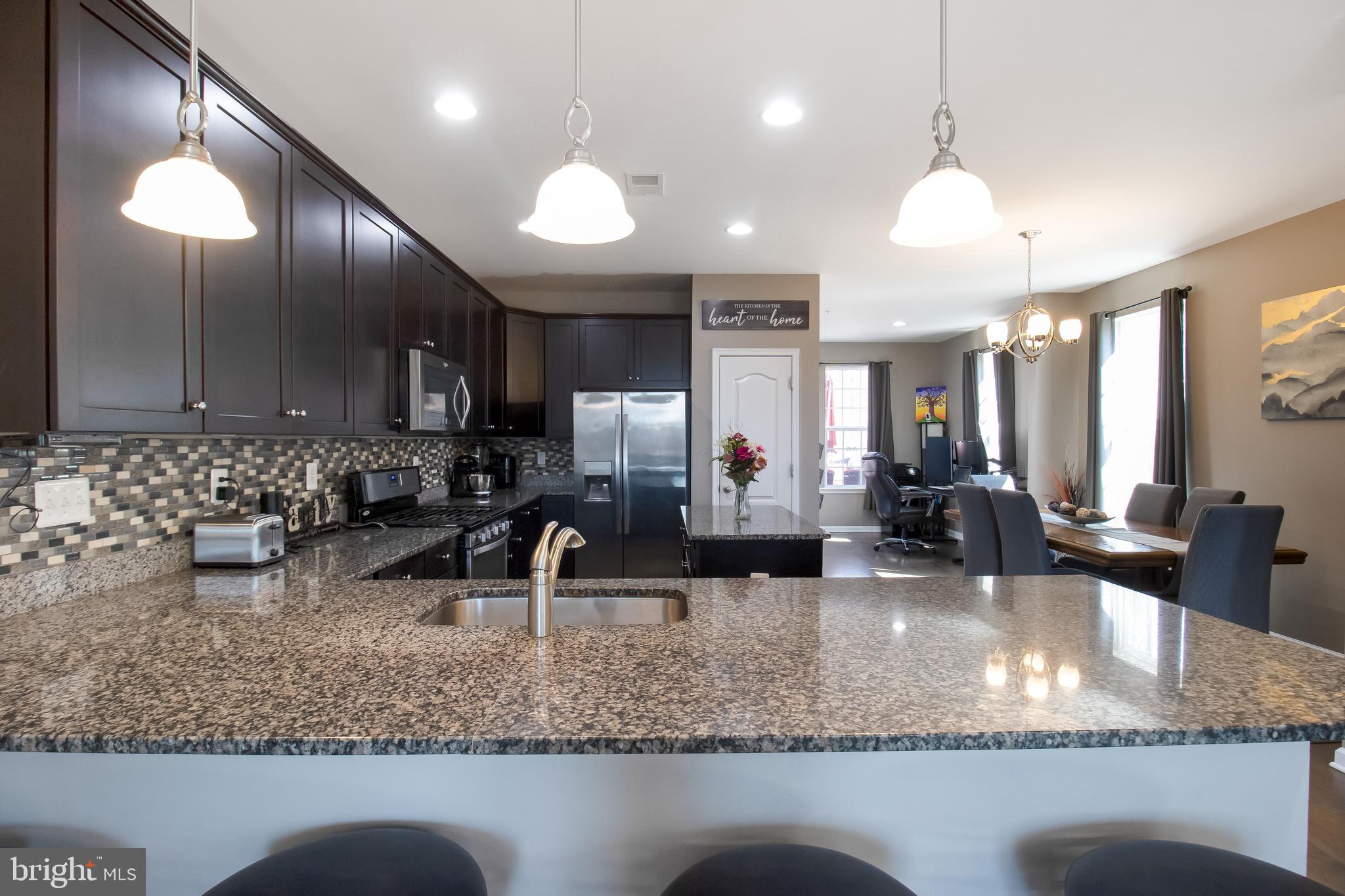 6267 McKay Circle Rosedale, MD 21237 - Photo 14 of 47 Kitchen Bar Area View