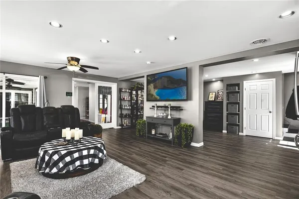 $649,690 | 690 Main Street, Vintondale, PA 15961