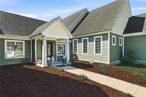 $649,690 | 690 Main Street, Vintondale, PA 15961