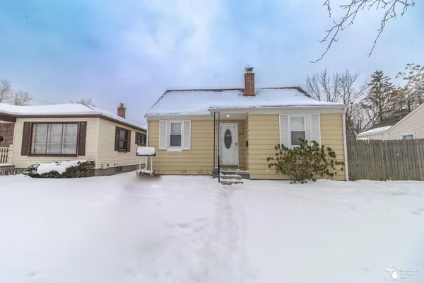 $134,900 | 35247 Currier Street, Wayne, MI 48184