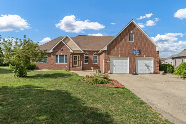 $494,900 | 1511 River Bluff Court, Mahomet, IL 61853