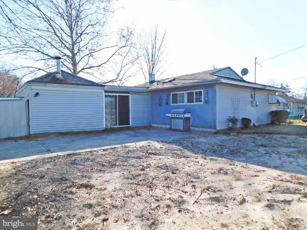 87 Idlewild Road Levittown, PA 19057 - Photo 18 of 20 Gallery Image 18