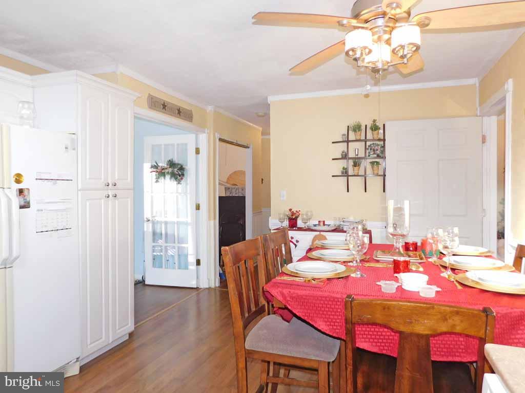 87 Idlewild Road Levittown, PA 19057 - Photo 8 of 20 Gallery Image 8