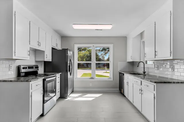 $350,000 | 310 Merton Court, Goose Creek, SC 29445