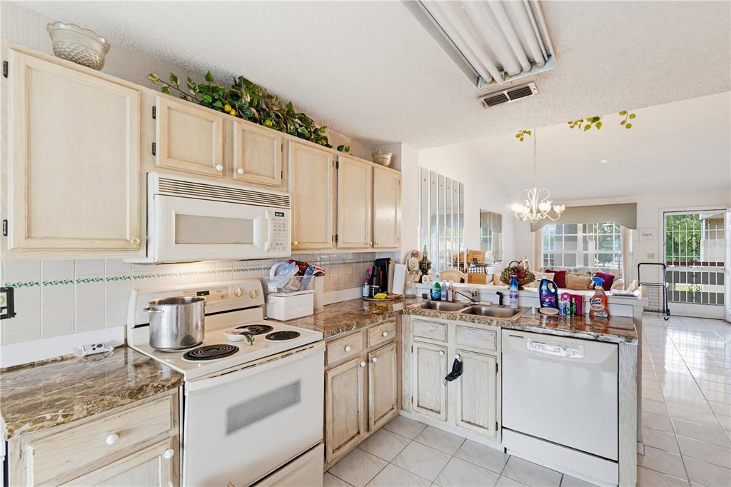 4575 Whitton Way, Unit 1131 New Port Richey, FL 34653 - Photo 5 of 26