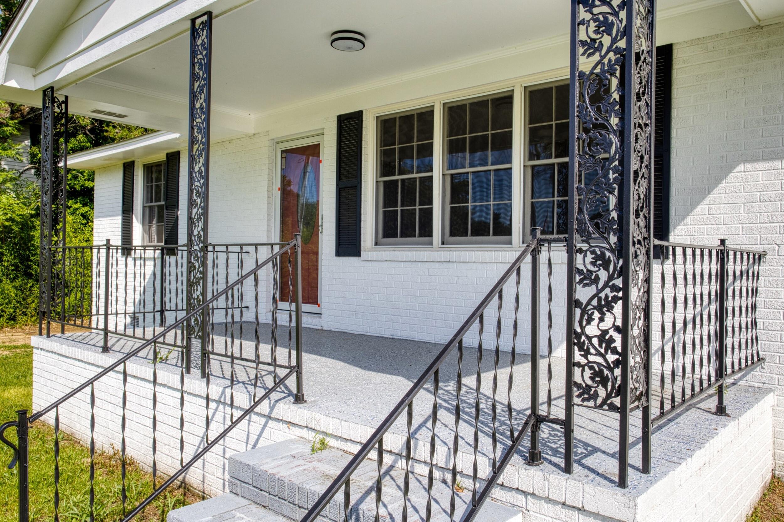 125 Aiken Street Springfield, SC 29146 - Photo 4 of 38
