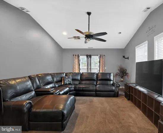 $3,250 | 4603 Eaton Drive, Suitland, MD 20746