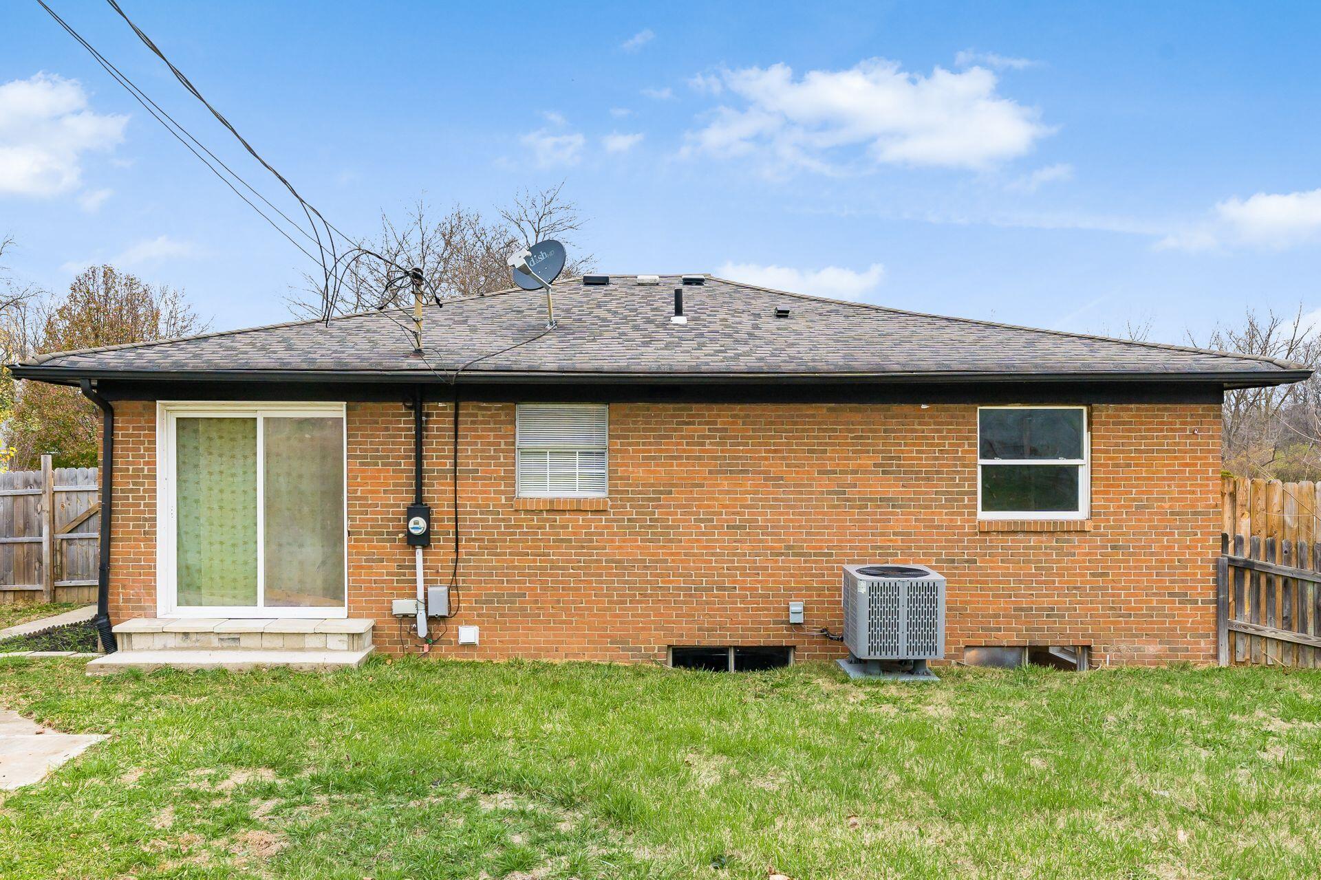 2909 Rivercliff Road Columbus, OH 43223 - Photo 39 of 41 037_909 Rivercliff Rd 0066