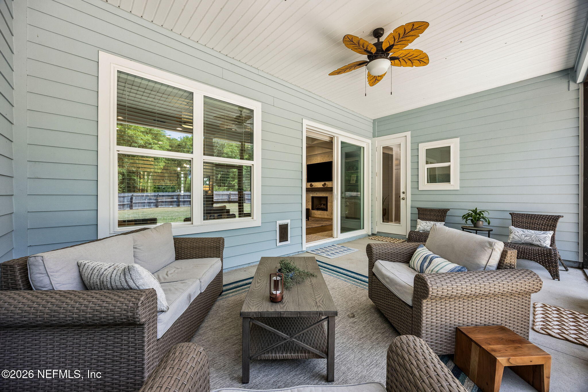 85949 Miner Pines Yulee, FL 32097 - Photo 40 of 55 a living room with furniture and a large window