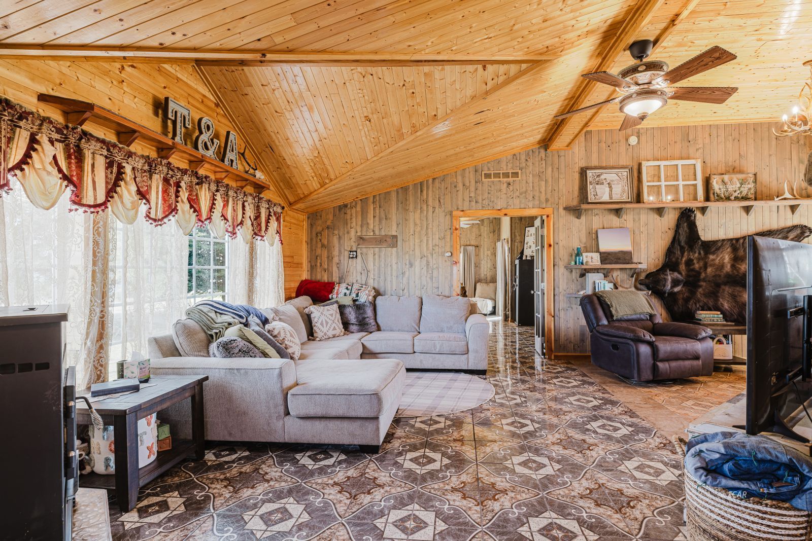 3036 Adobe Ranchos Drive Elko, NV 89801 - Photo 9 of 50 Gallery Image 9