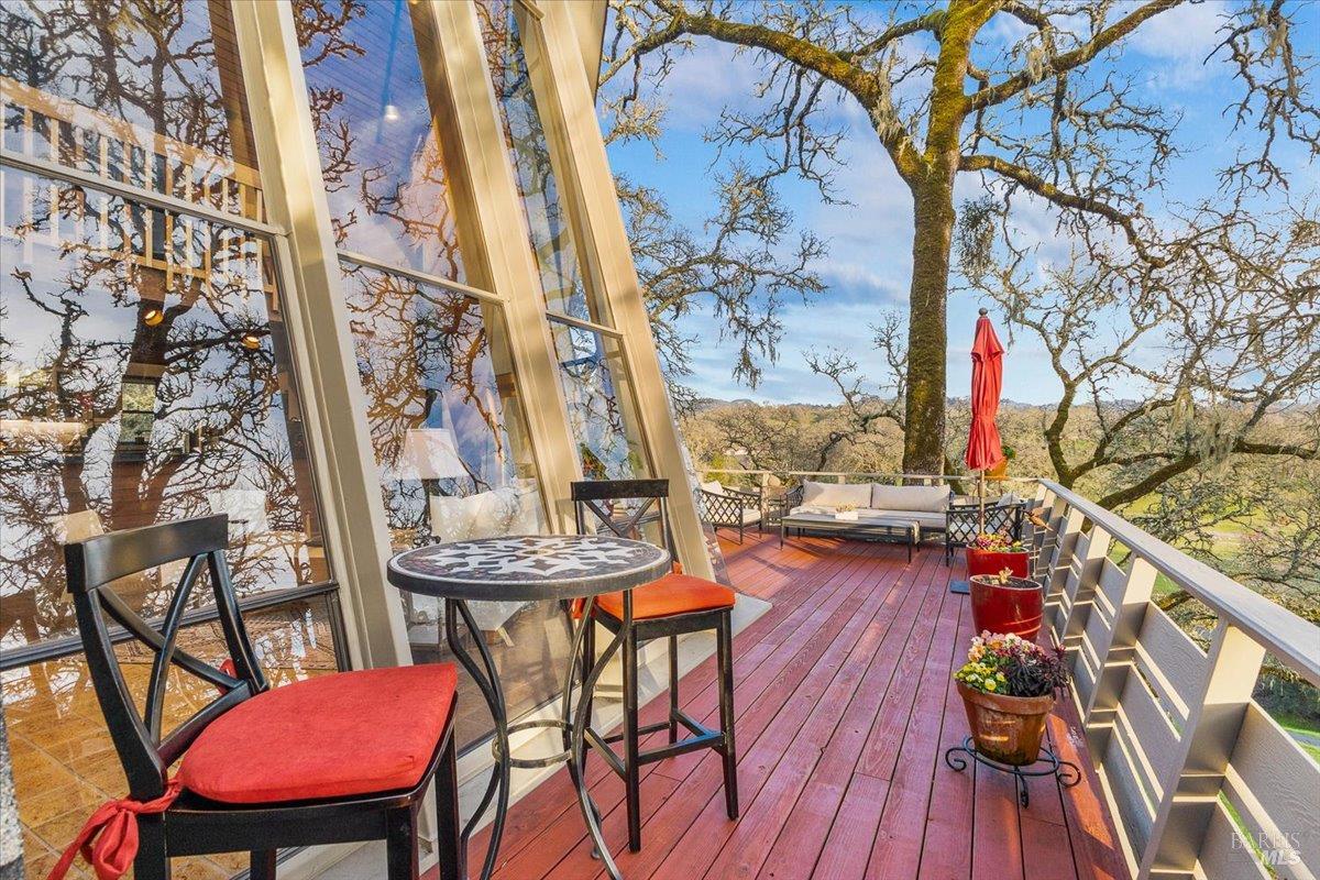 10045 Loch Haven Drive Santa Rosa, CA 95404 - Photo 25 of 37 a view of a chairs in balcony