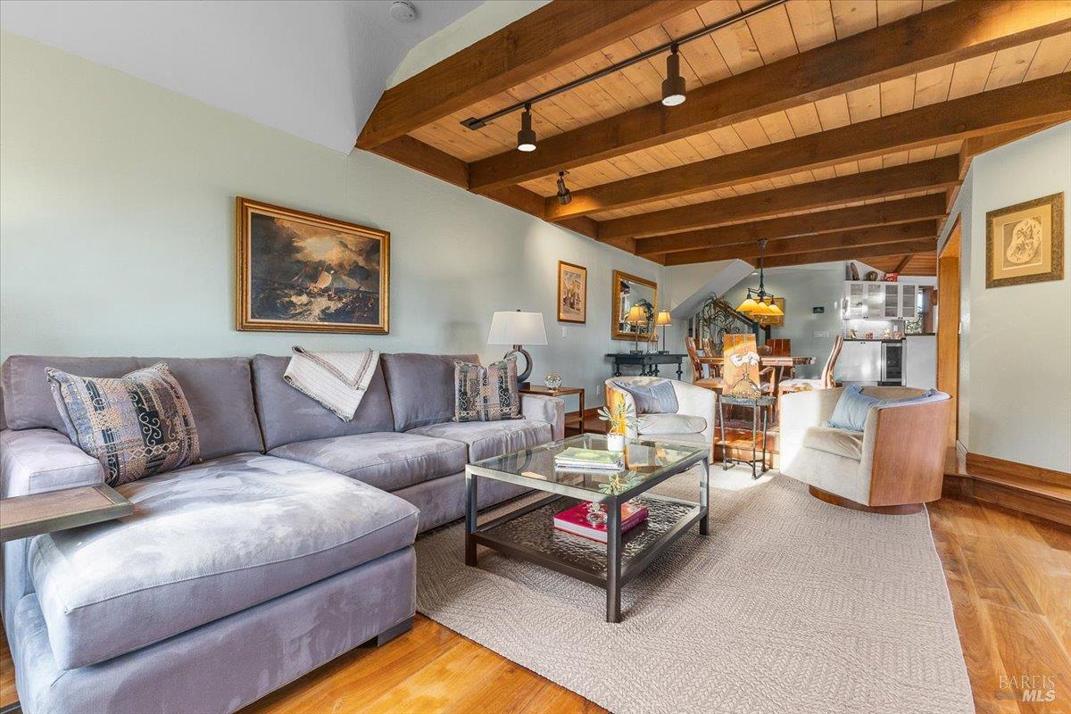 10045 Loch Haven Drive Santa Rosa, CA 95404 - Photo 9 of 37 a living room with furniture