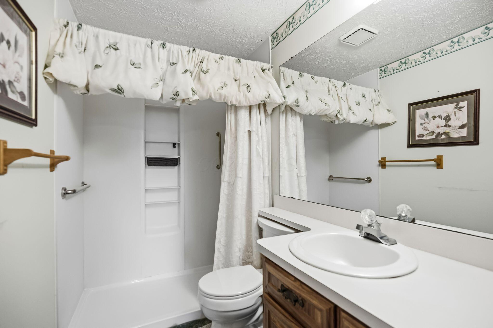 1274 Marion Road Northwest Utica, OH 43080 - Photo 23 of 66