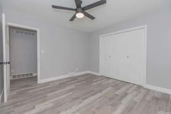 $359,900 | 2338 East Chandler Avenue, Evansville, IN 47714