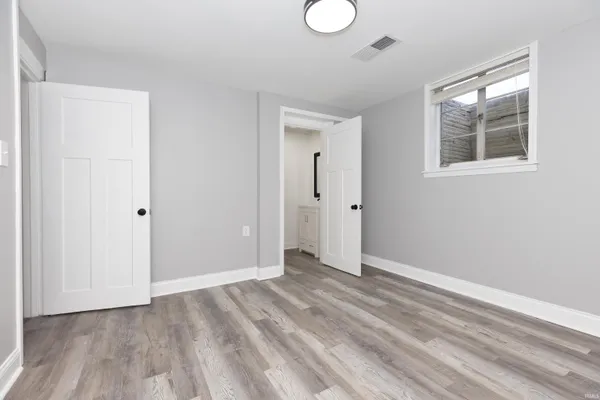 $359,900 | 2338 East Chandler Avenue, Evansville, IN 47714