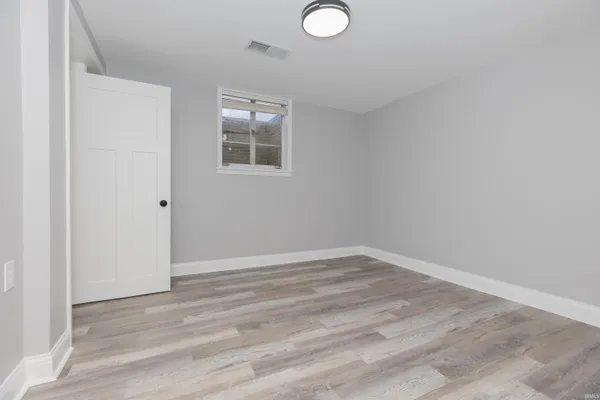 $359,900 | 2338 East Chandler Avenue, Evansville, IN 47714