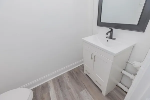 $359,900 | 2338 East Chandler Avenue, Evansville, IN 47714