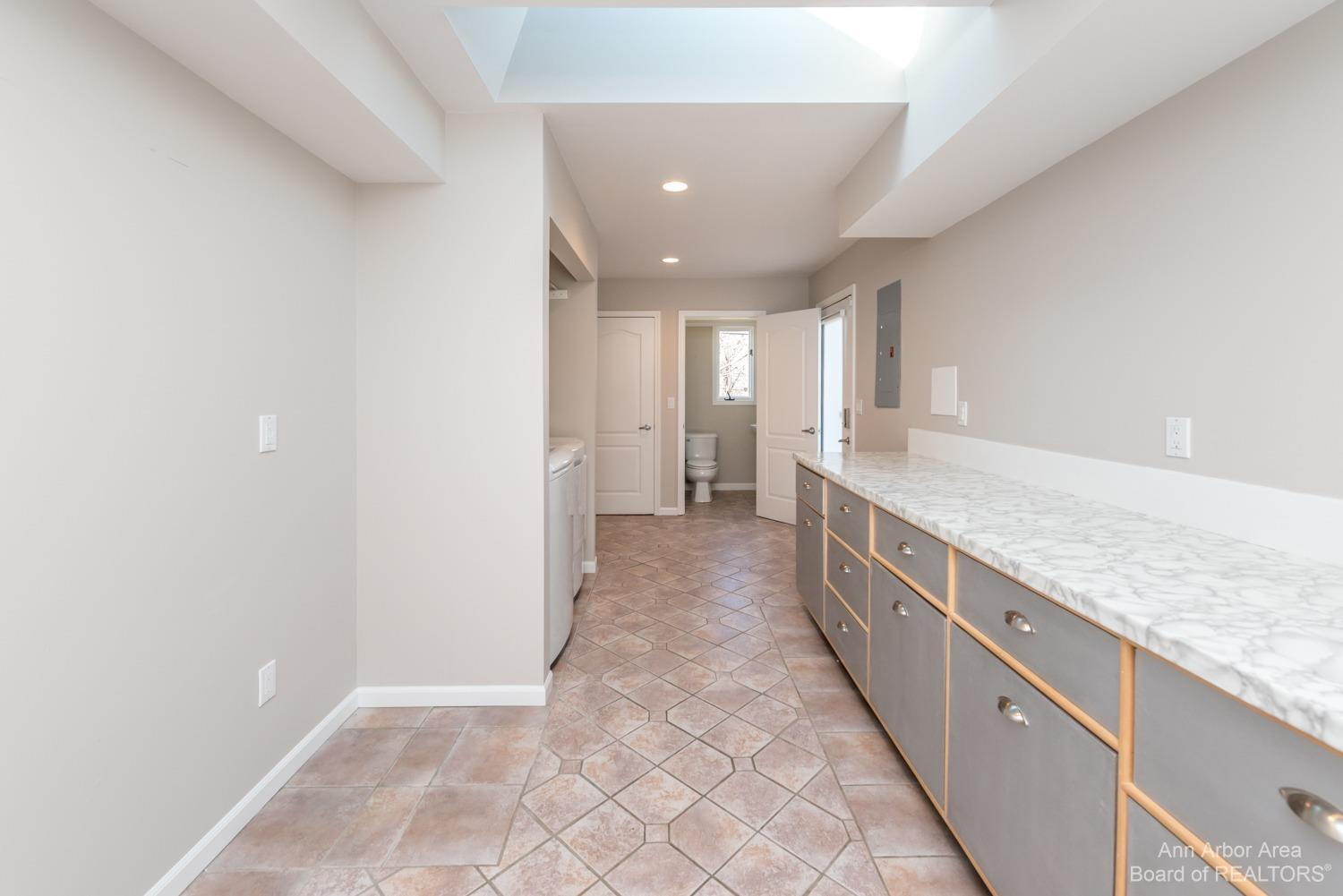 1495 South Maple Road Ann Arbor, MI 48103 - Photo 23 of 72 Photo 23