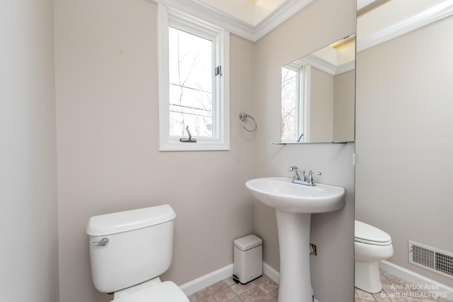 1495 South Maple Road Ann Arbor, MI 48103 - Photo 25 of 72 Powder room off of mudroom/laundry