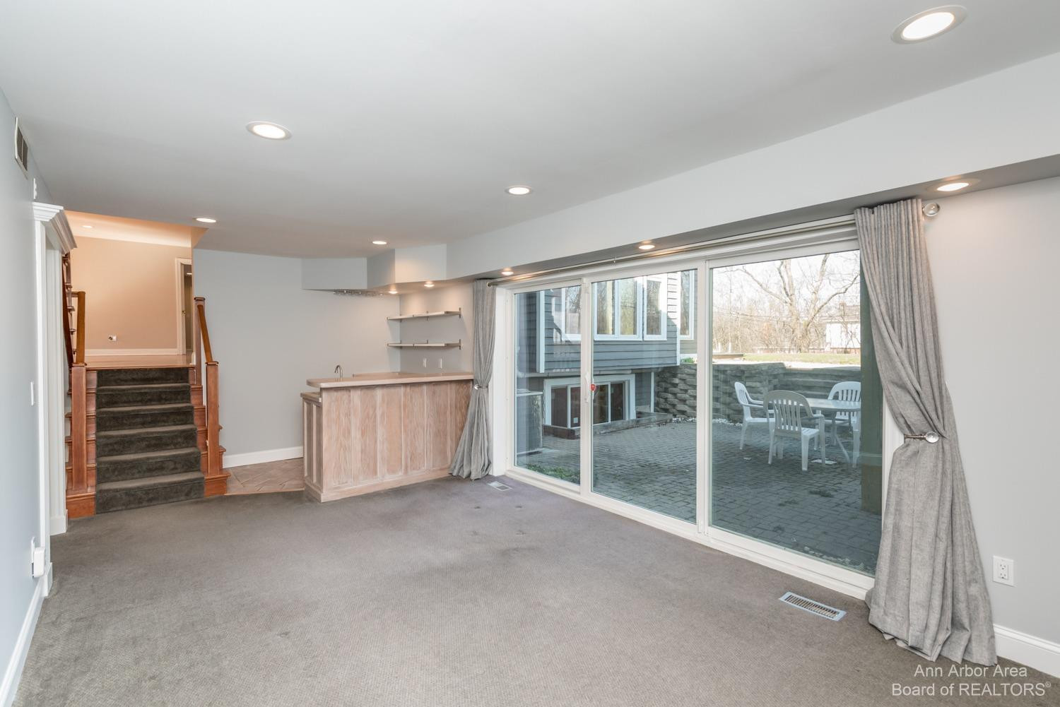 1495 South Maple Road Ann Arbor, MI 48103 - Photo 43 of 72 Family room