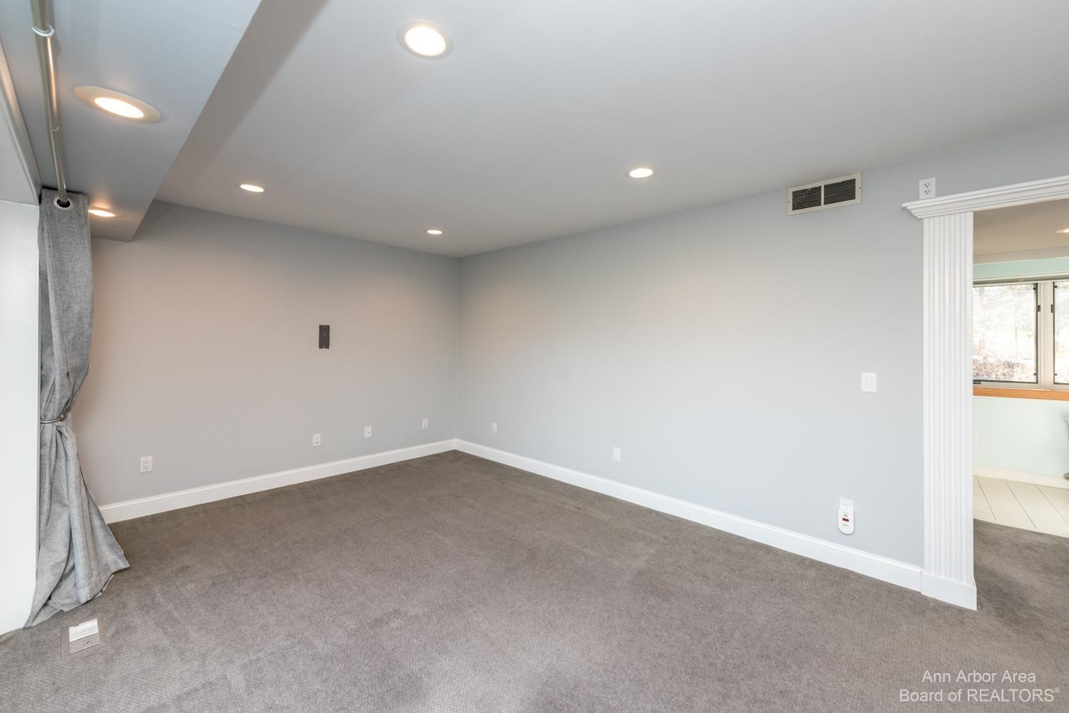 1495 South Maple Road Ann Arbor, MI 48103 - Photo 48 of 72 Photo 48