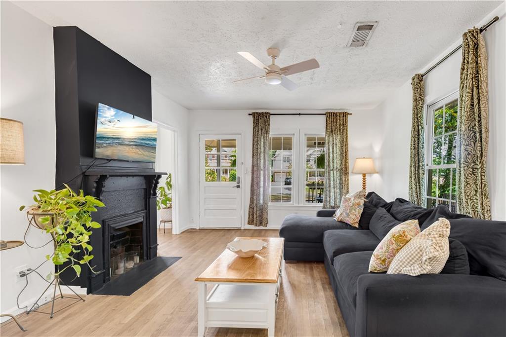 89 Mountain View Road Northwest Marietta, GA 30064 - Photo 6 of 30