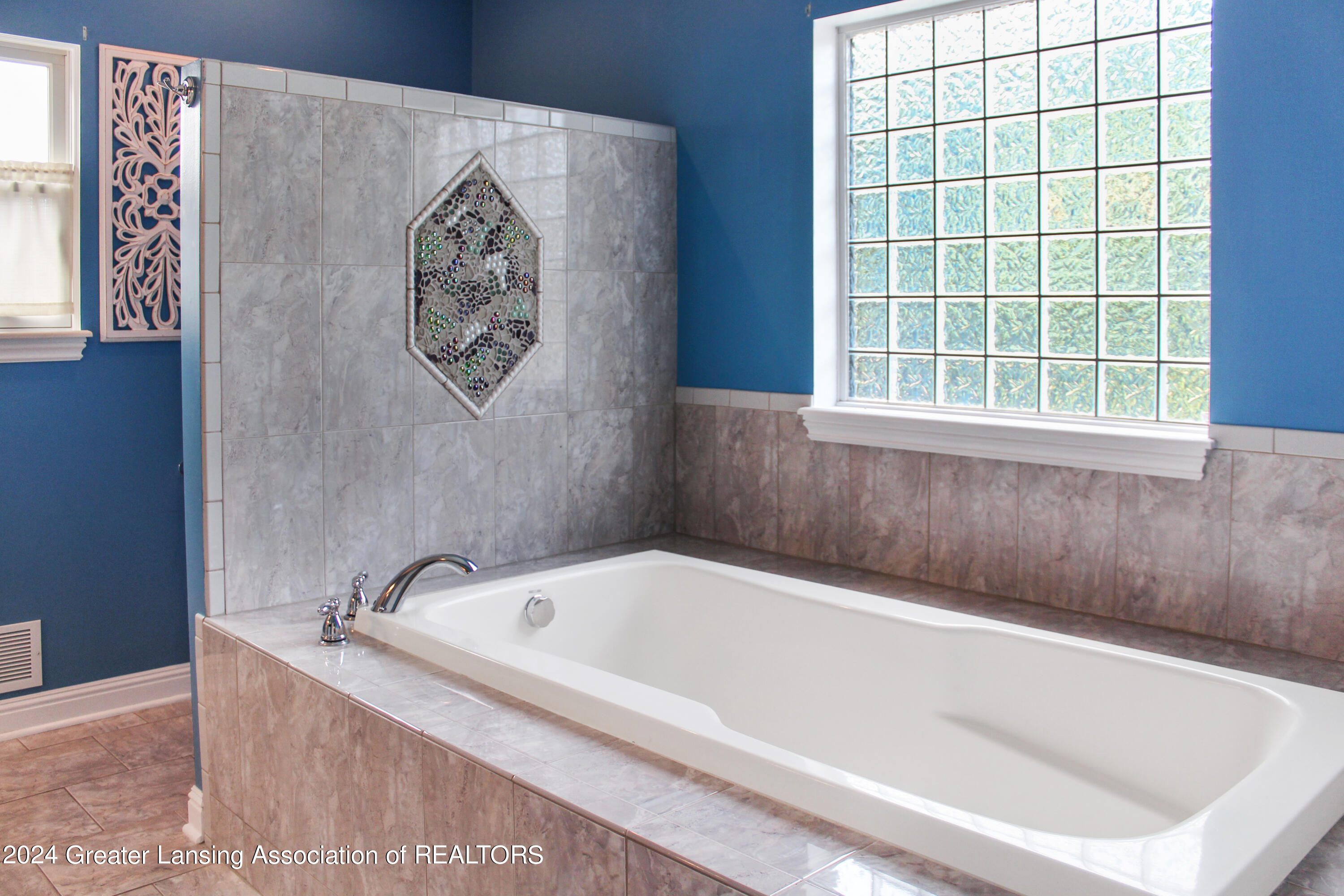 4142 Curtice Road Mason, MI 48854 - Photo 23 of 94 IMG_4565