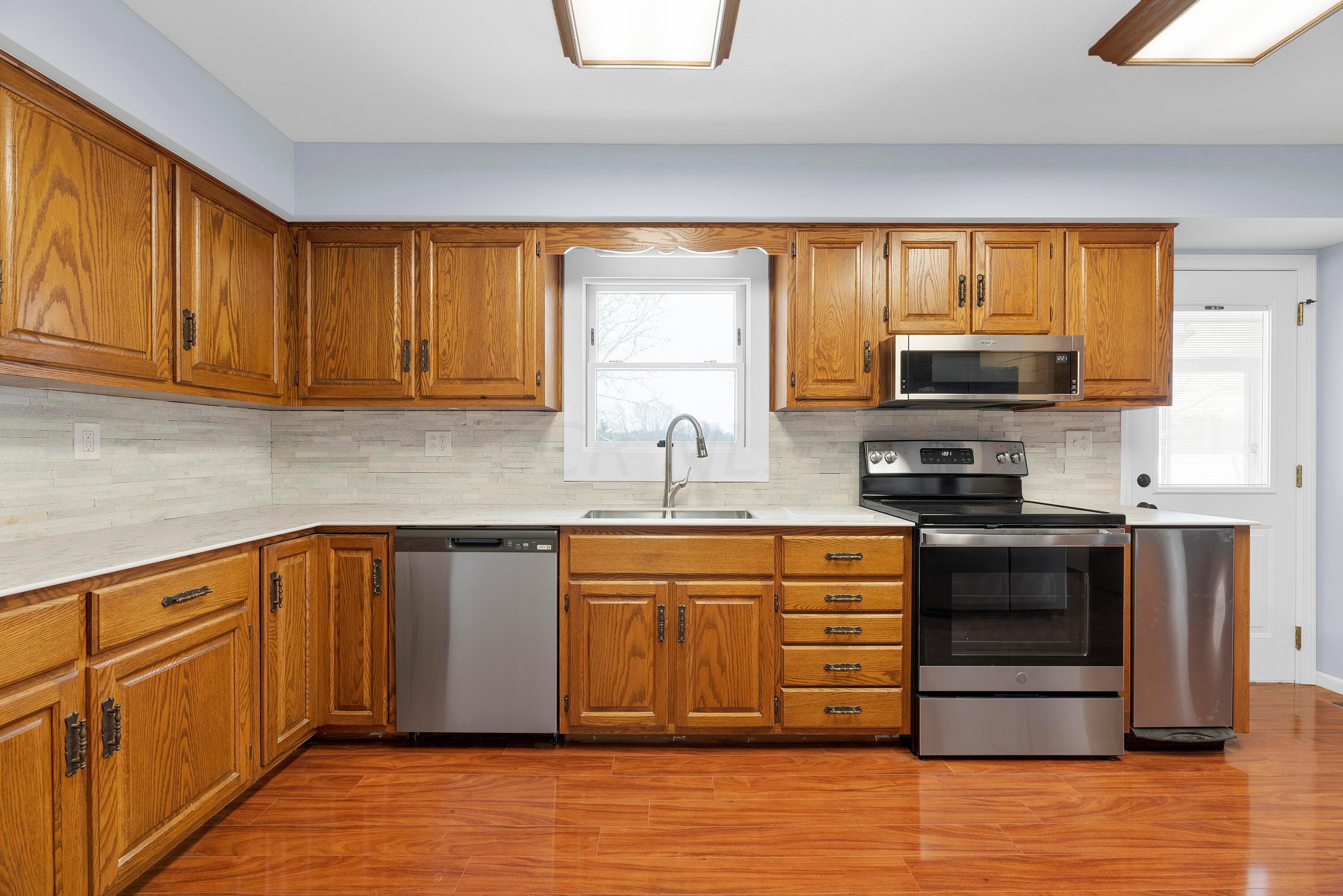 5690 Biggert Road London, OH 43140 - Photo 6 of 61 R1 (6)