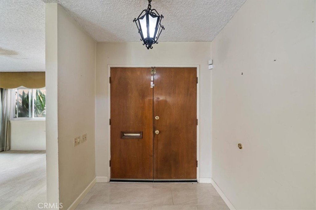 6157 Juanro Way Riverside, CA 92504 - Photo 8 of 41