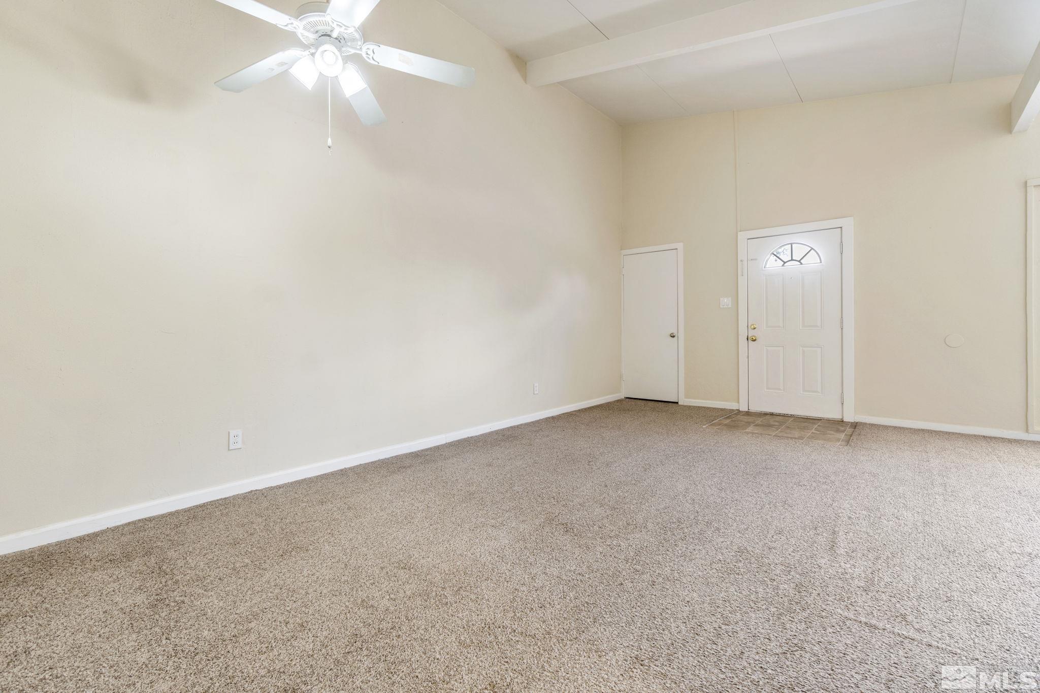 12081 Himalaya Street Reno, NV 89506 - Photo 4 of 27 Photo 4