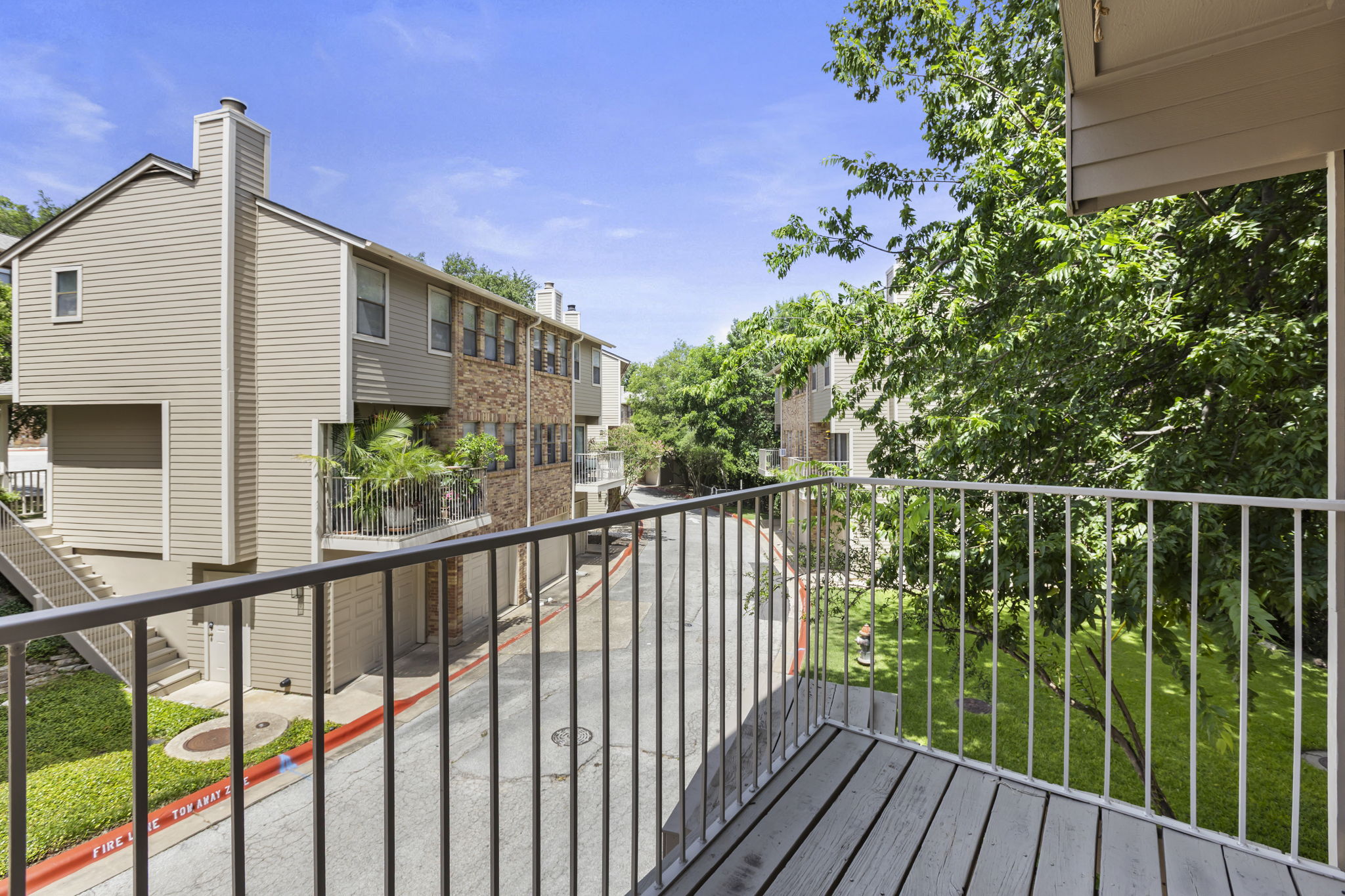 3845 Ranch Road 2222, Unit 26/M2 Austin, TX 78731 - Photo 19 of 21 This is towards the exit of the complex