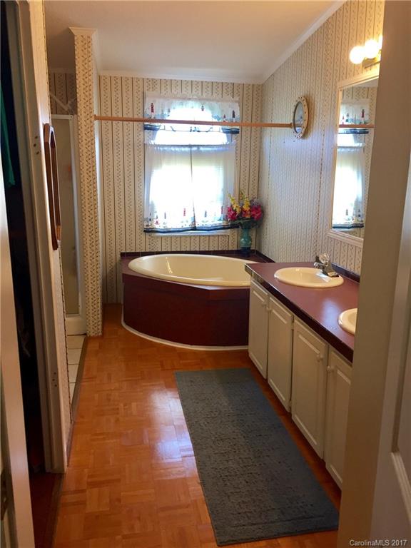 2848 East Maiden Road Maiden, NC 28650 - Photo 13 of 23 Gallery Image 13