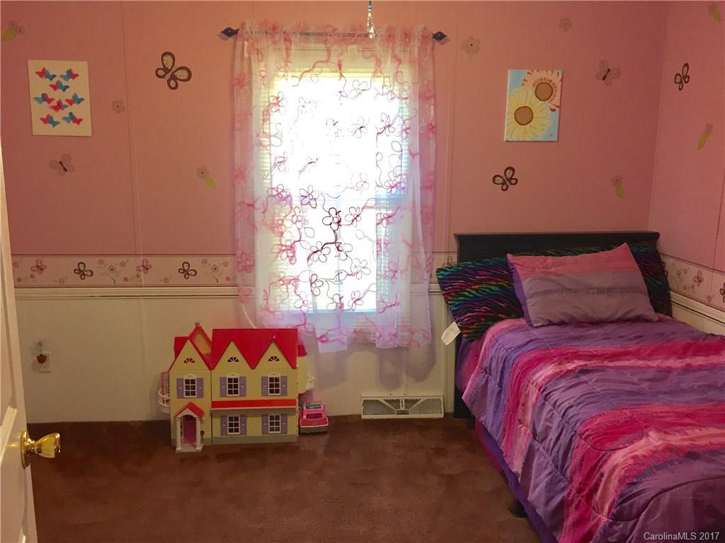 2848 East Maiden Road Maiden, NC 28650 - Photo 16 of 23 Gallery Image 16