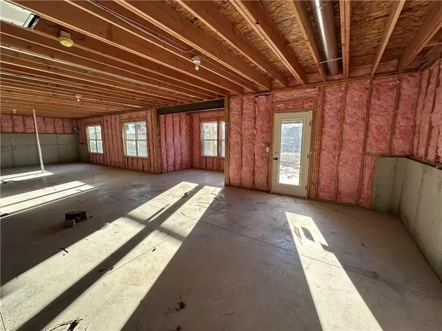 $469,000 | 464 Green Drive, Lawson, MO 64062