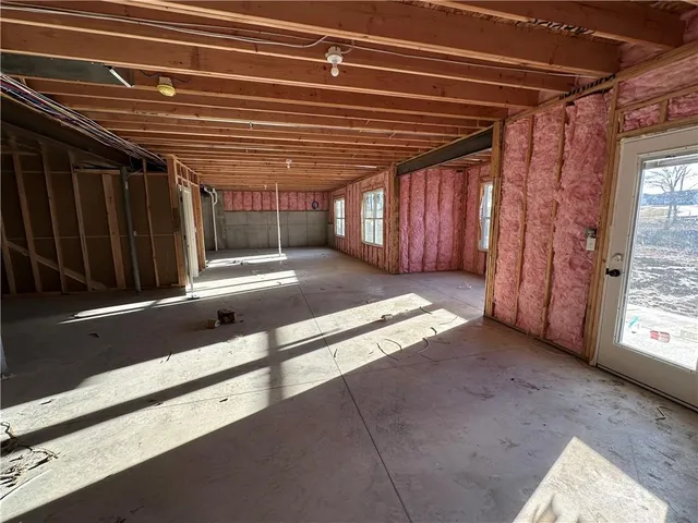 $469,000 | 464 Green Drive, Lawson, MO 64062