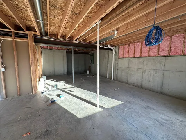 $469,000 | 464 Green Drive, Lawson, MO 64062