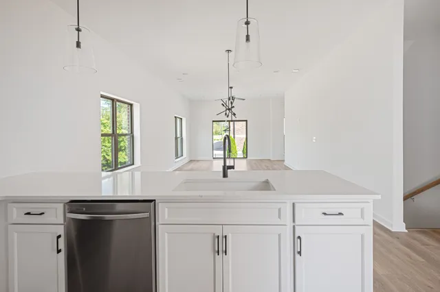 $389,900 | 225 B Folsom Pass Spring Hill, Spring Hill, TN 37174