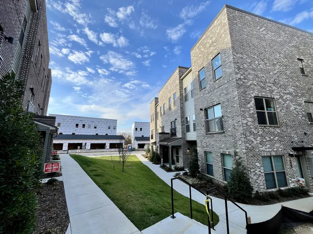 $389,900 | 225 B Folsom Pass Spring Hill, Spring Hill, TN 37174