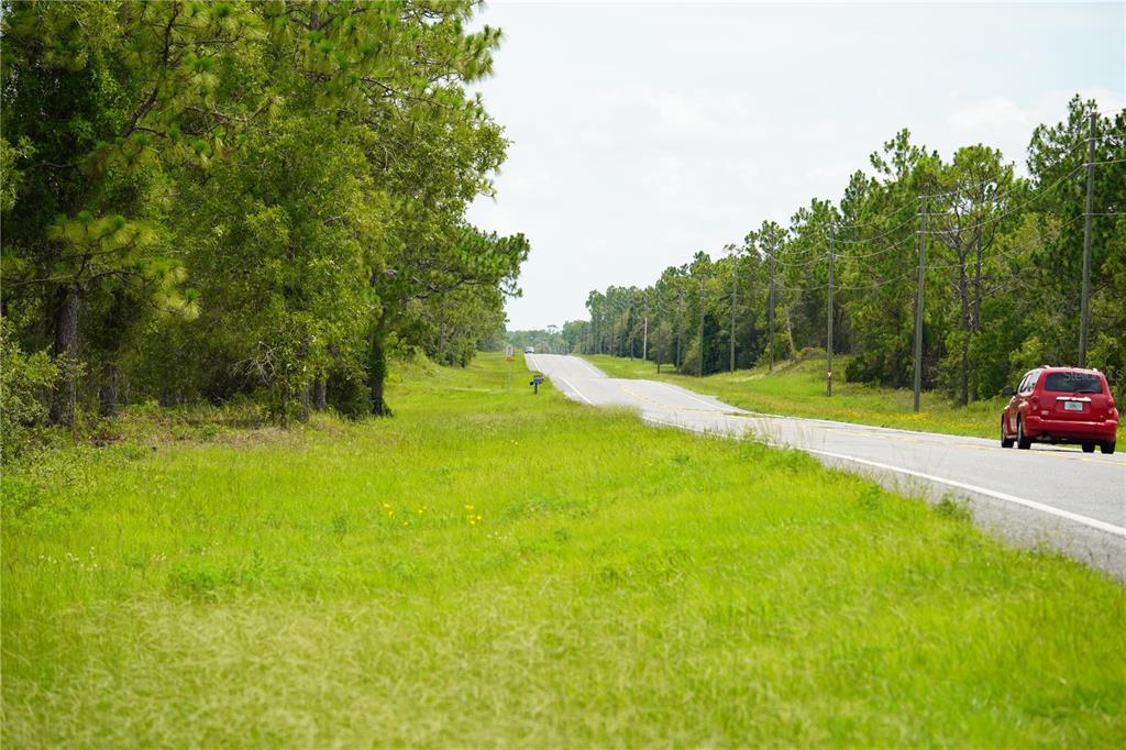 121 Southeast State Road Morriston, FL 32668 - Photo 1 of 21