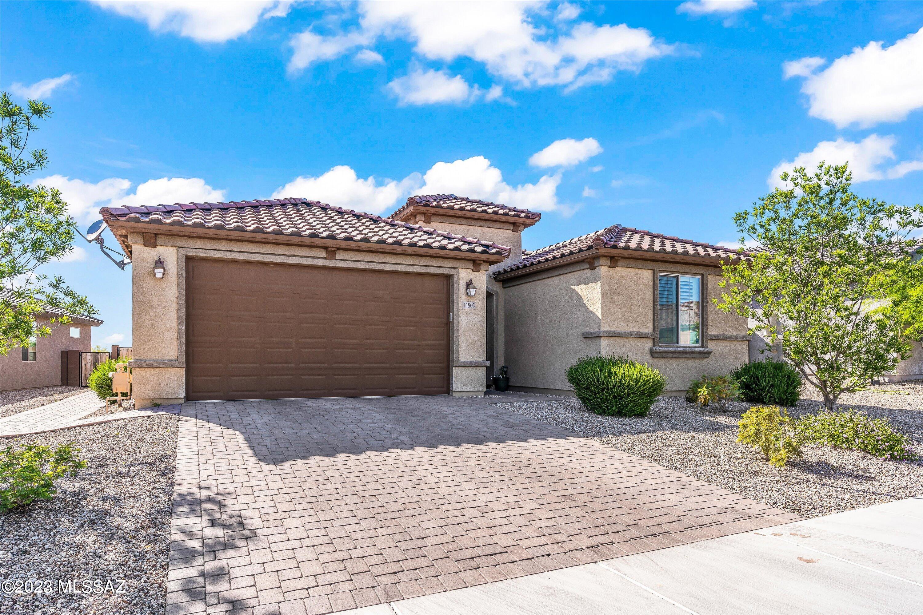 11905 North Raphael Way Marana, AZ 85742 - Photo 2 of 37 04-Front Exterior - Copy