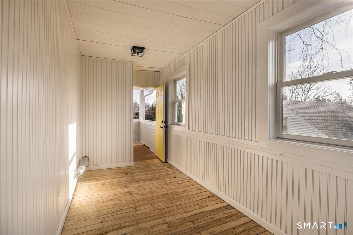 349 Marlborough Terrace Fairfield, CT 06825 - Photo 15 of 38