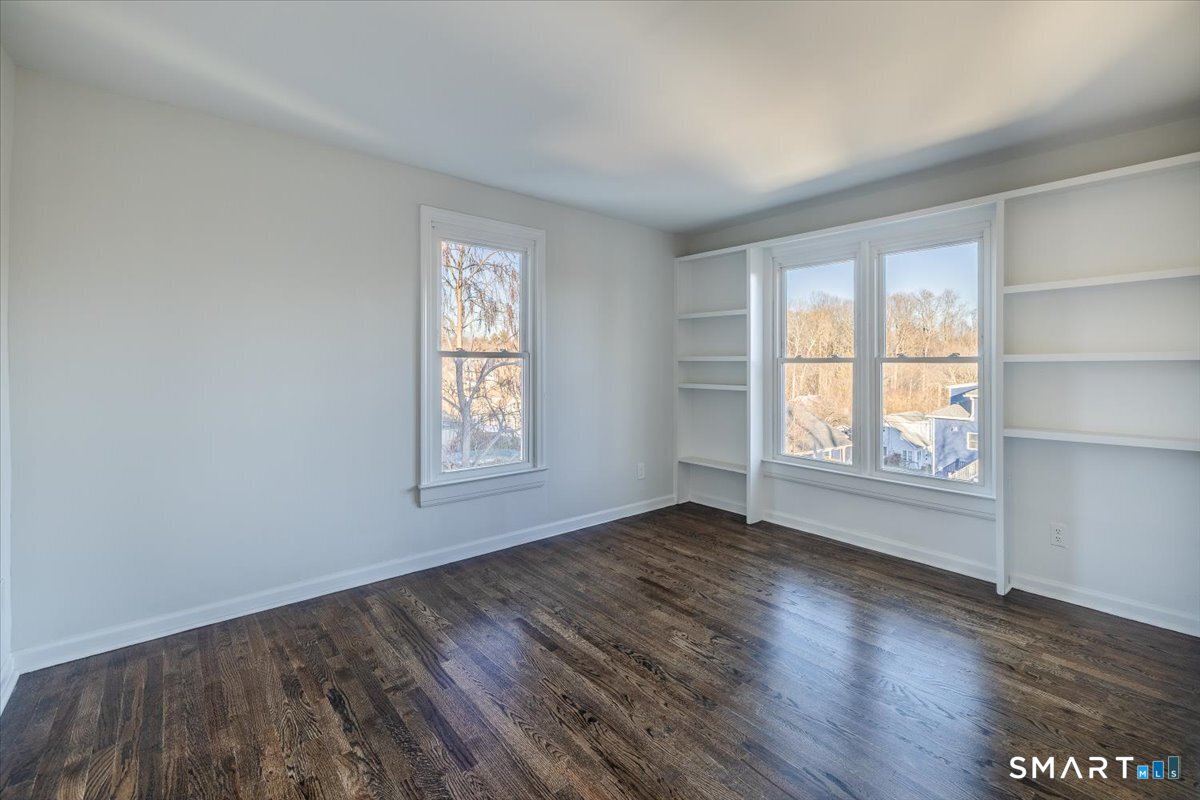 349 Marlborough Terrace Fairfield, CT 06825 - Photo 27 of 38