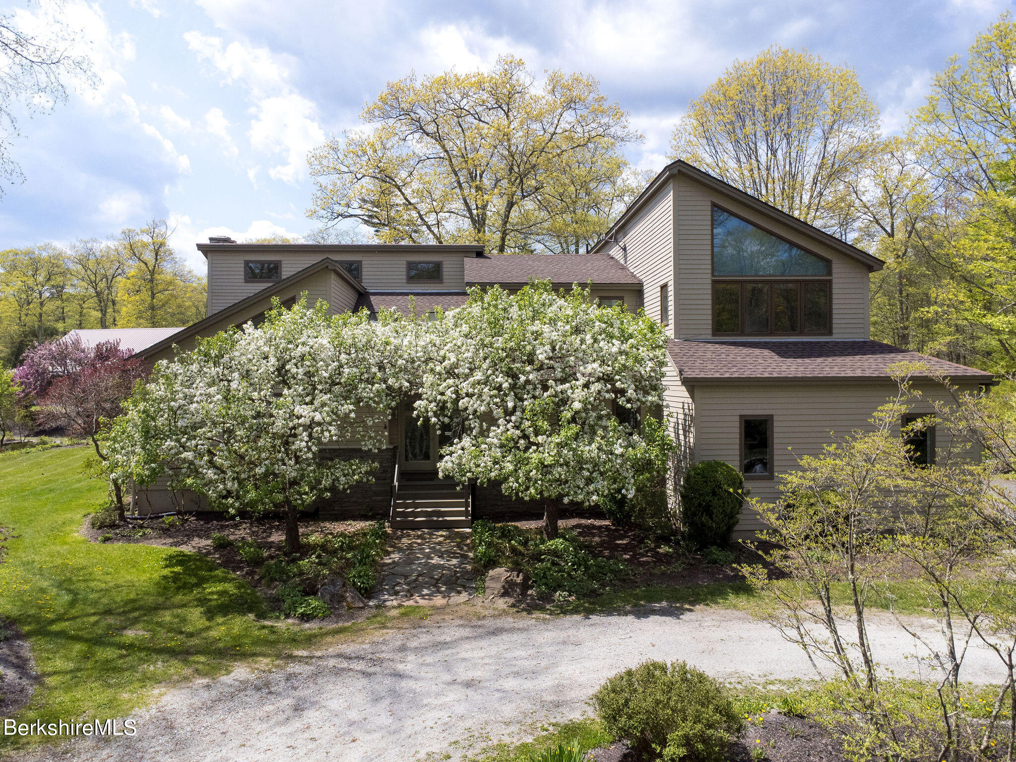 45 Art School Road Monterey, MA 01245 - Photo 3 of 77 Exterior front