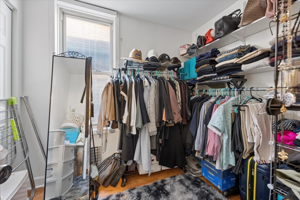 2946 South Loomis Street Chicago, IL 60608 - Photo 20 of 24