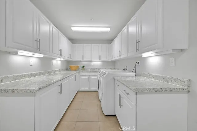 $1,168,000 | 1058 Sunset Boulevard, Unit B, Arcadia, CA 91007