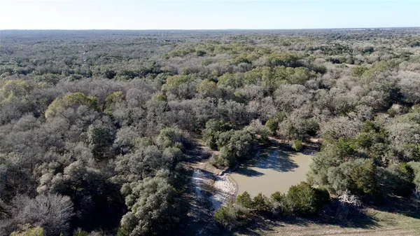 $899,550 | 440 Boulton Creek Road, Muldoon, TX 78949