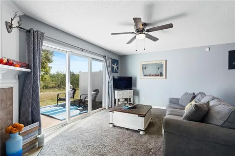 $205,000 | 5507 North Fairmount Avenue, Kansas City, MO 64118